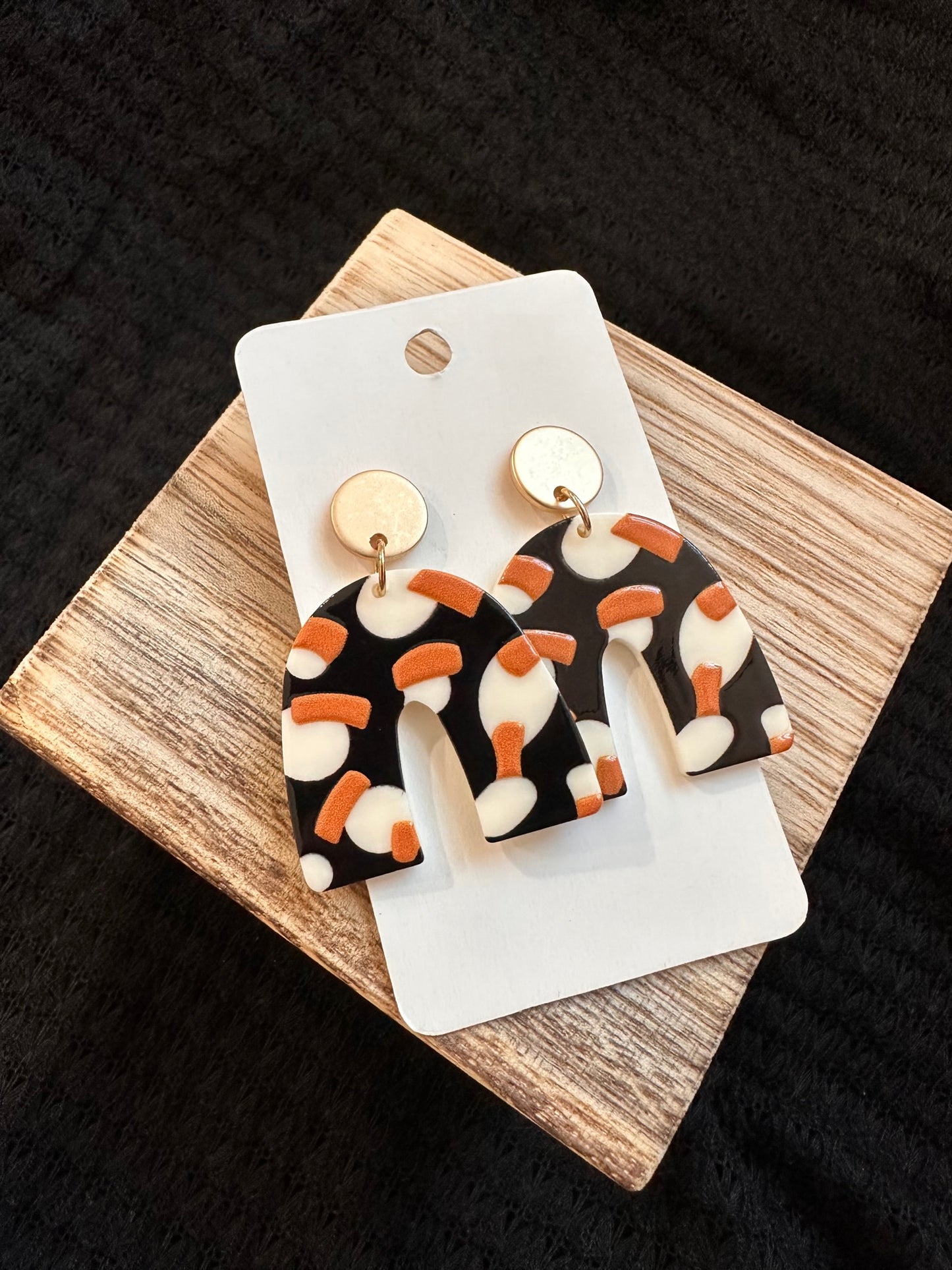 Black, White and Rust Allover Arch Earrings