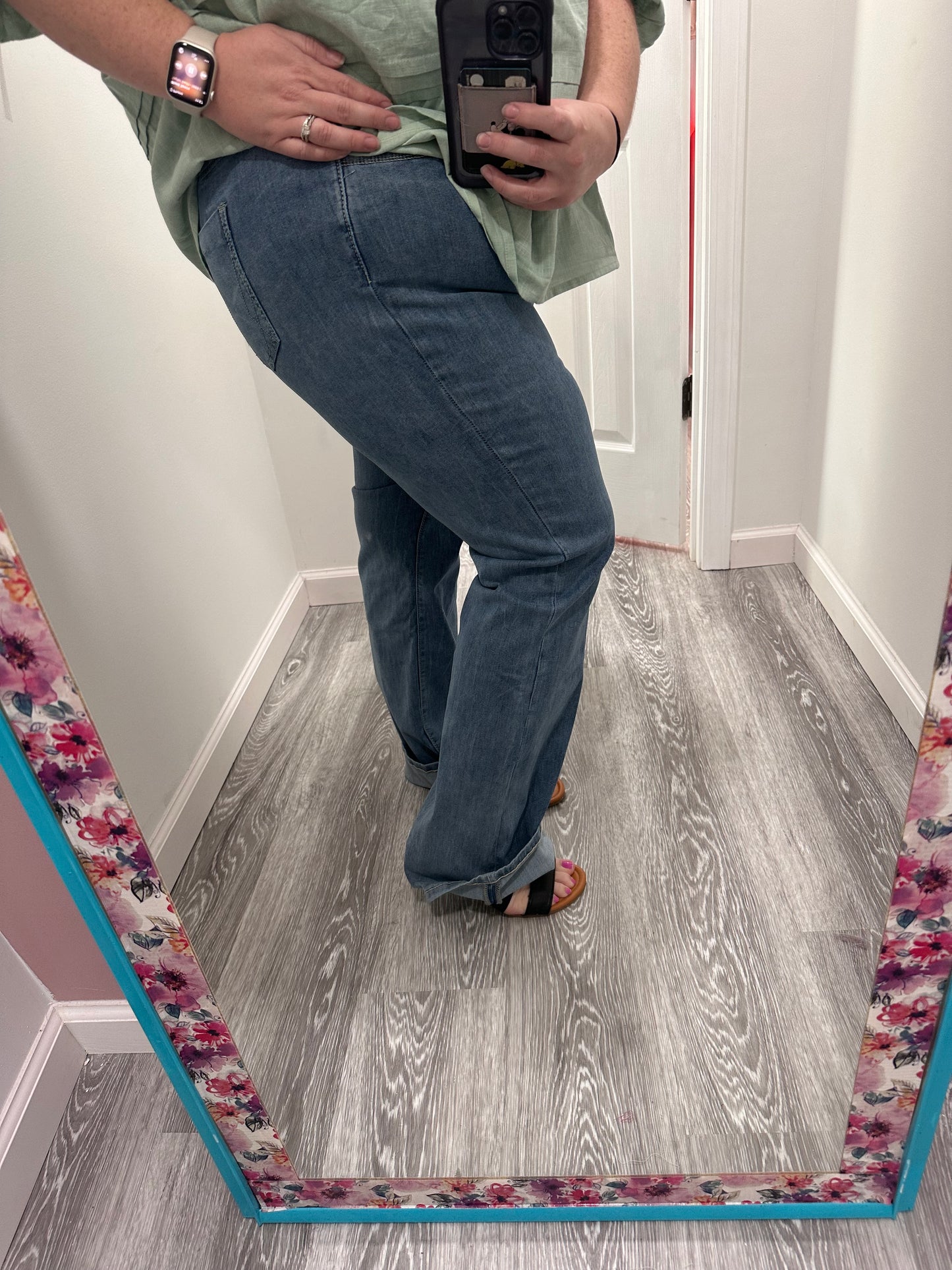 Mom Jeans